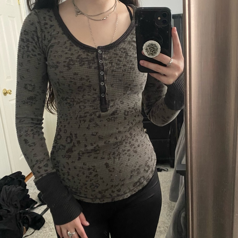 Free People Dark Grey Leopard Print long Sleeve Thermal Shirt